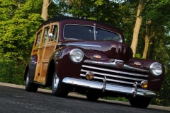 Bill and Maureen Cromling's 1946 Ford Woody